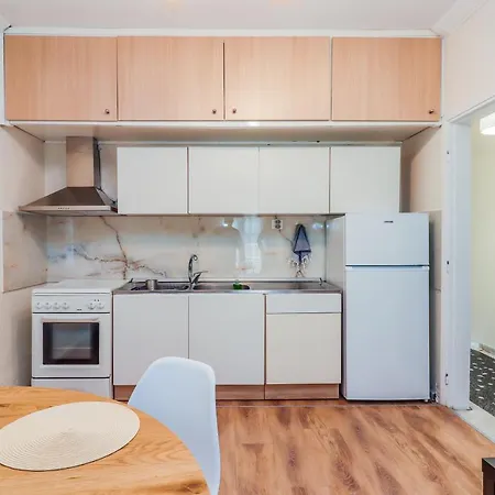 Grand Next To Center 3bd 110sqm Szaloniki
