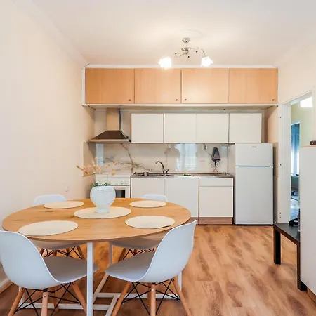 Apartman Grand Next To Center 3bd 110sqm *