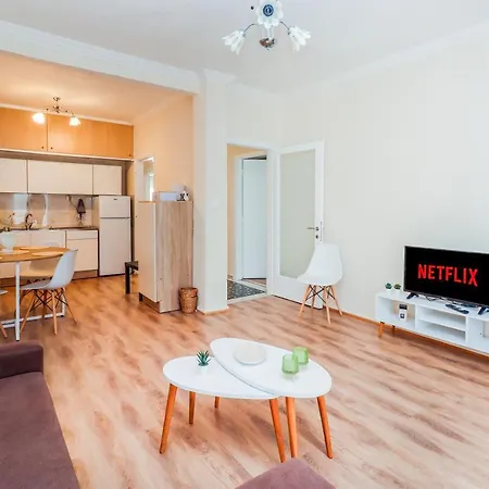 Grand Next To Center 3bd 110sqm * Szaloniki